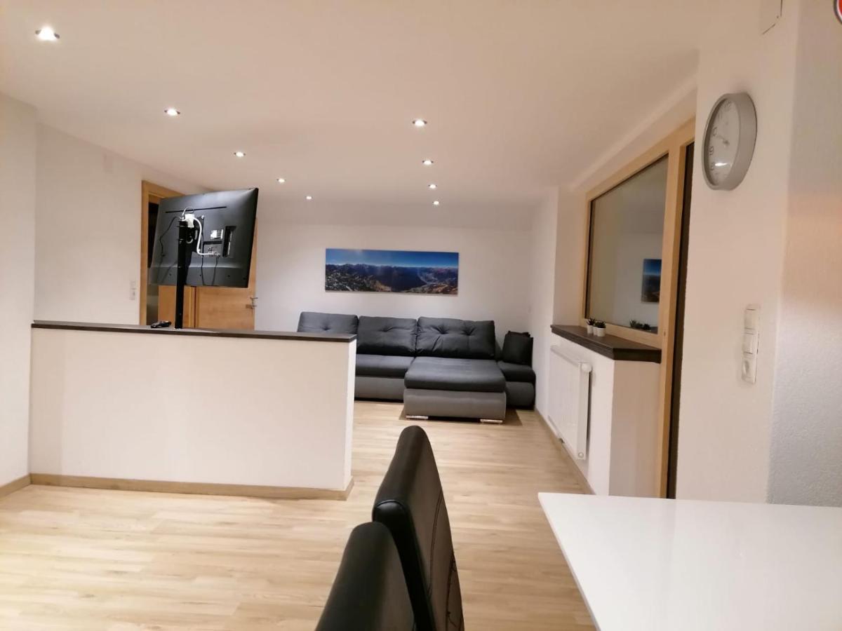 Apartamento Haus Schloegl Pfunds Exterior foto