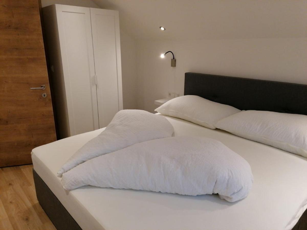 Apartamento Haus Schloegl Pfunds Exterior foto